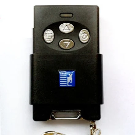 Cửa cuốn chỉ chạy được công tắc tường, remote không hoạt động: cần kiểm tra gì?